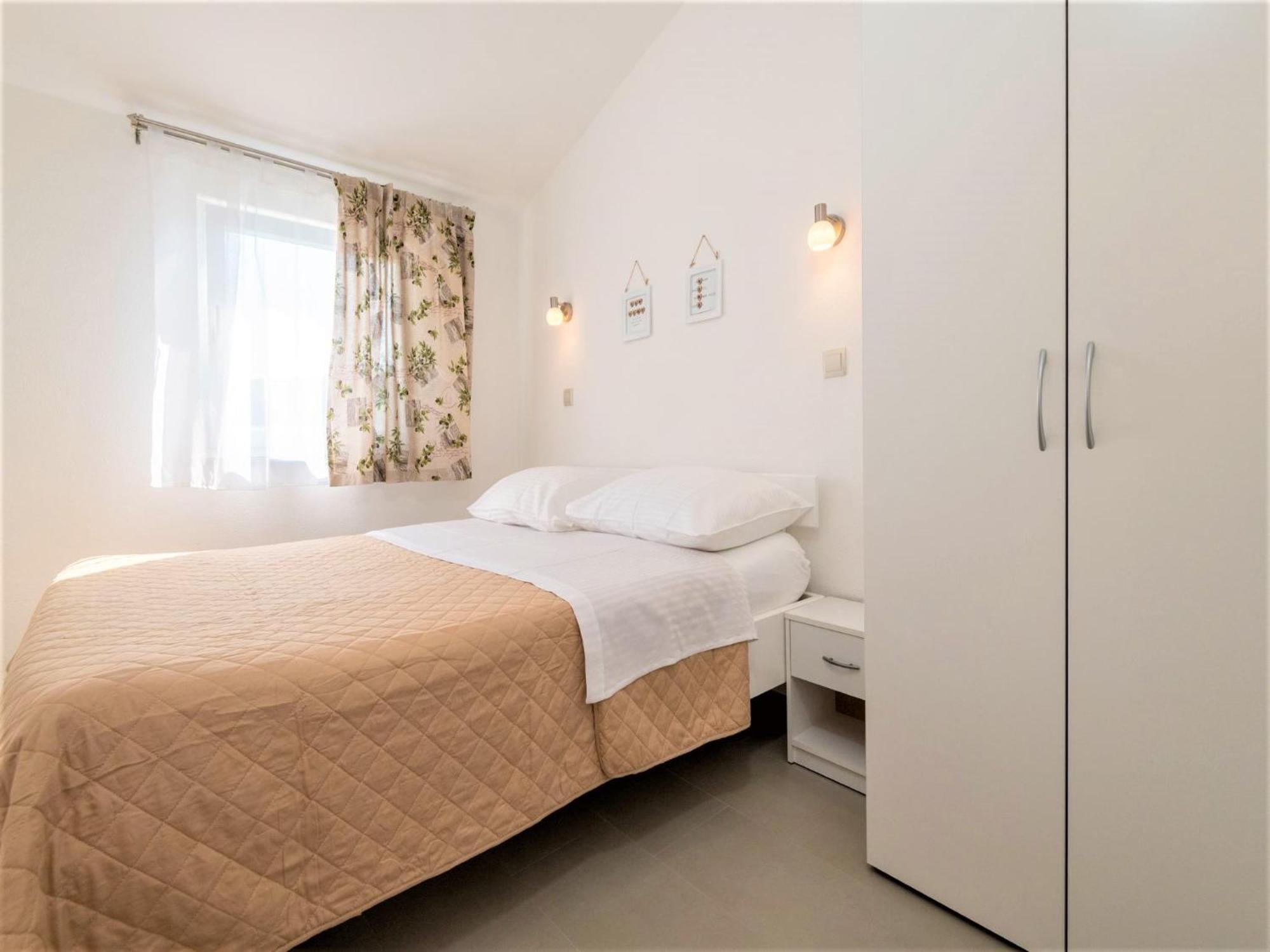 Apartmani Livaja Plano Zimmer foto